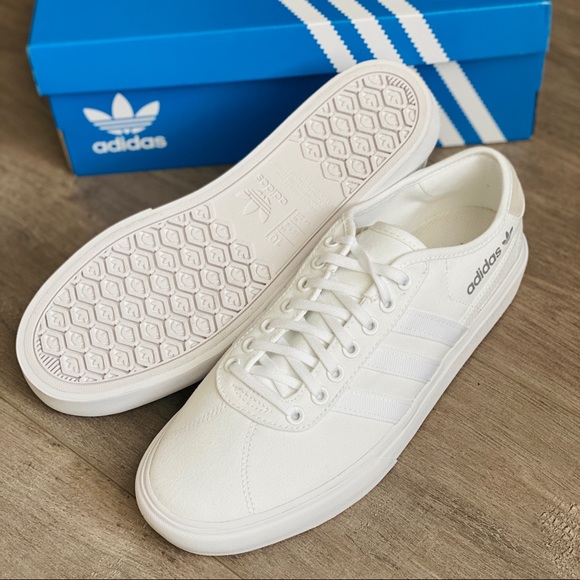 NWT Adidas Delpala - Picture 2 of 8